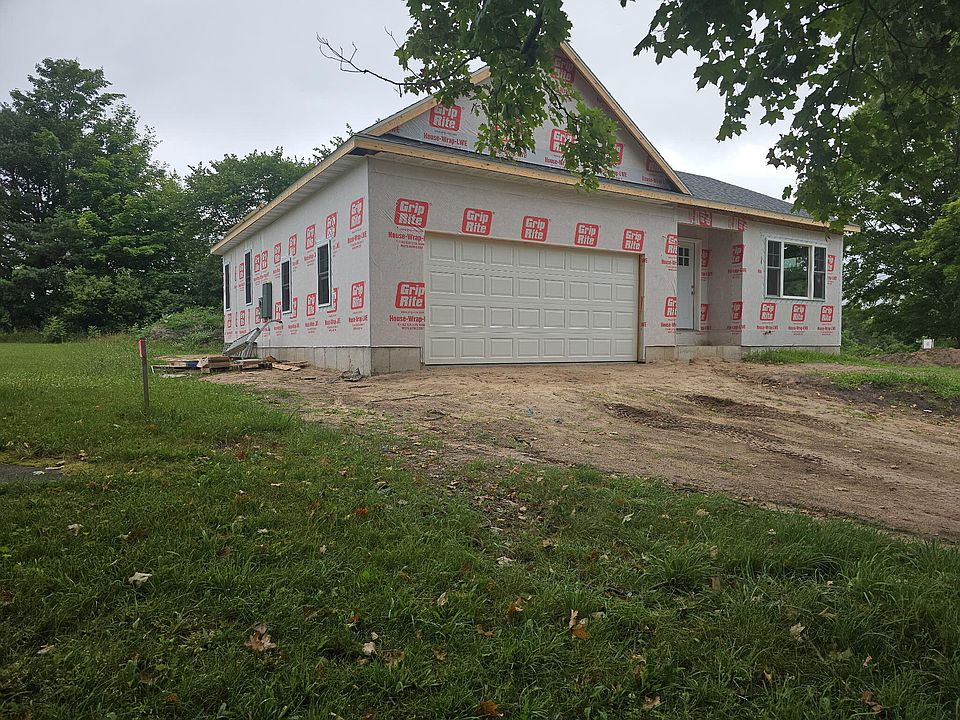 2nd image of 410 W Stimson Ave
