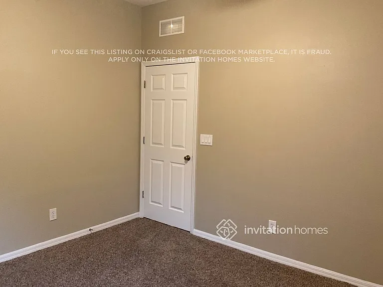 412 Commodore Ave NW — Photo 12
