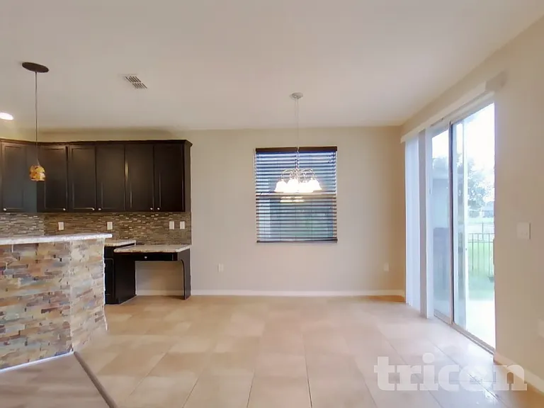 5095 Brilliance Cir — Photo 5