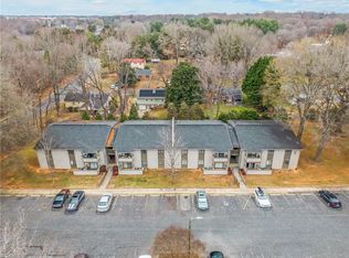 2250 Sunderland Rd APT 23B, Winston Salem, NC 27103