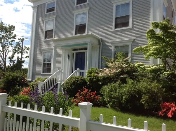 27 Church St #2, Mystic, CT 06355