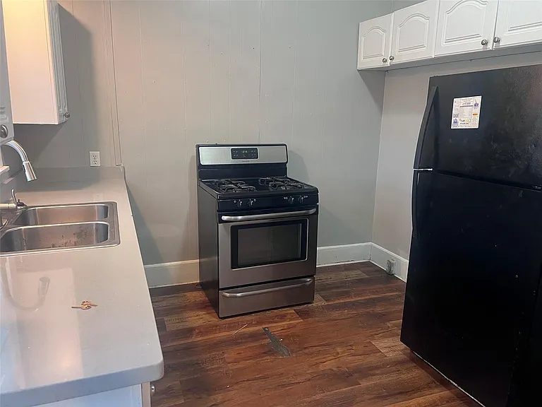 515 S Harrison Ln — Photo 9
