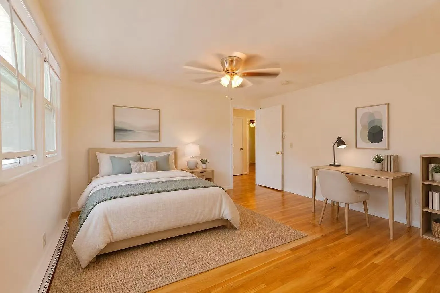 3 bed, 1250 sqft, $3,150 — Photo 4