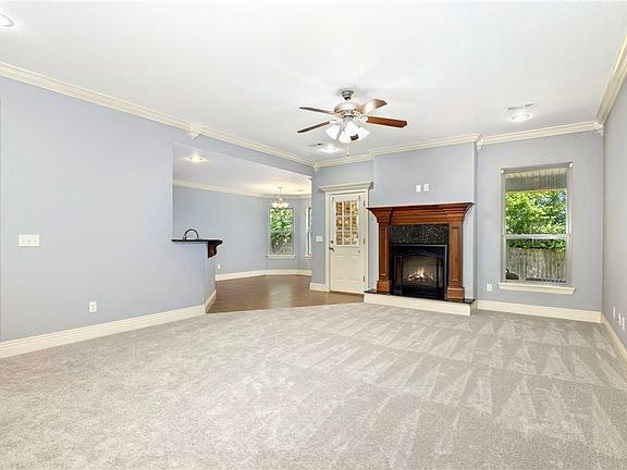 3rd image of 2958 N Cassius Ln
