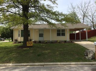 1415 Cinnamon Hills Dr, Saint Charles, MO