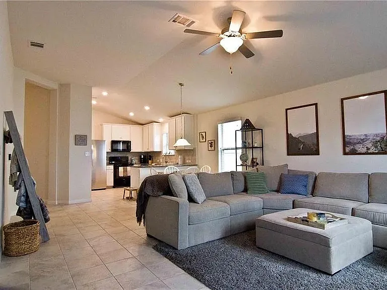 154 Tailwind Dr — Photo 5