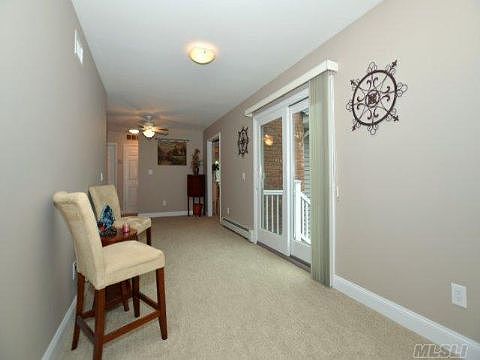 2nd image of 109 Autumn Dr