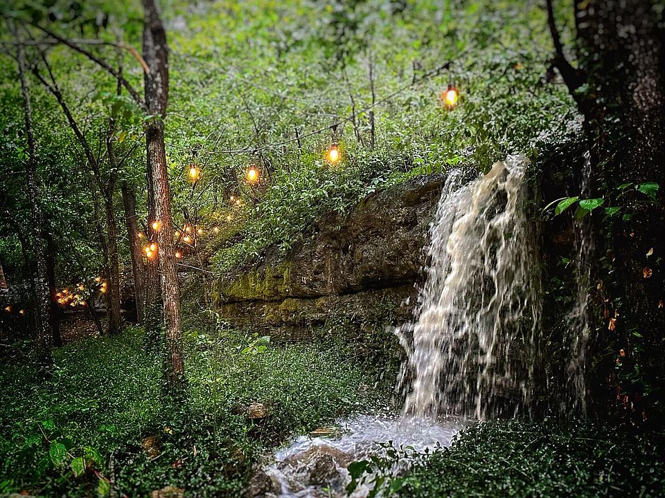 1893 Holt Woods Road, Reeds Spring, MO 65737 Zillow