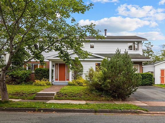 3rd image of 6 Parsons Place