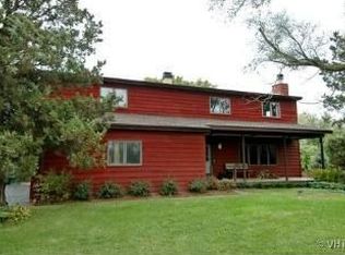 13N523 Coombs Rd, Elgin, IL 60124