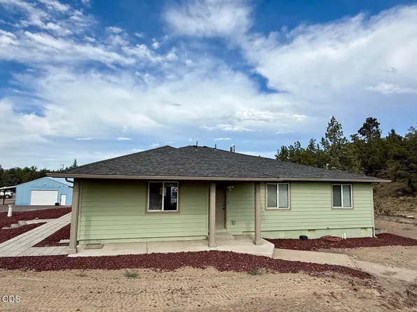 4500 NW 52nd St, Redmond, OR 97756