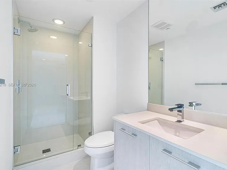 45 SW 9th St #2002 — Photo 9