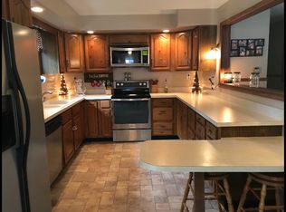 1914 Sunset Strip NE, Lancaster, OH