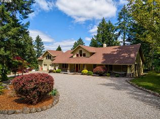 563 Lillian Ln, Roseburg, OR 97471
