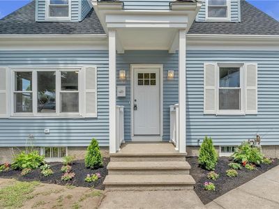38 Juniper St, East Providence, RI, 02914