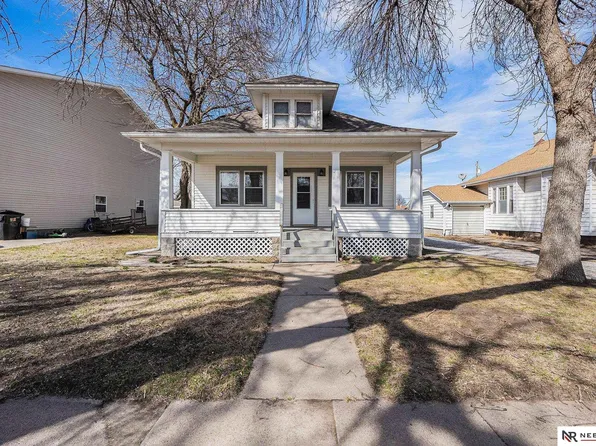 1230 E 6th St, Fremont, NE 68025
