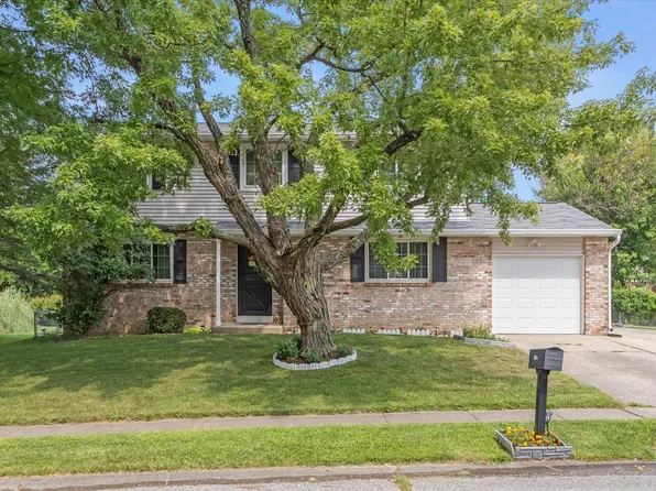 7629 Snowflake Dr, Indianapolis, IN 46227