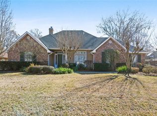 215 Beaupre Dr, Luling, LA 70070