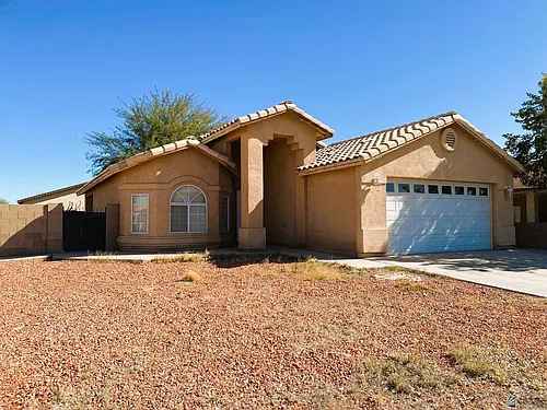 1422 N Andrea Ave Photo 1