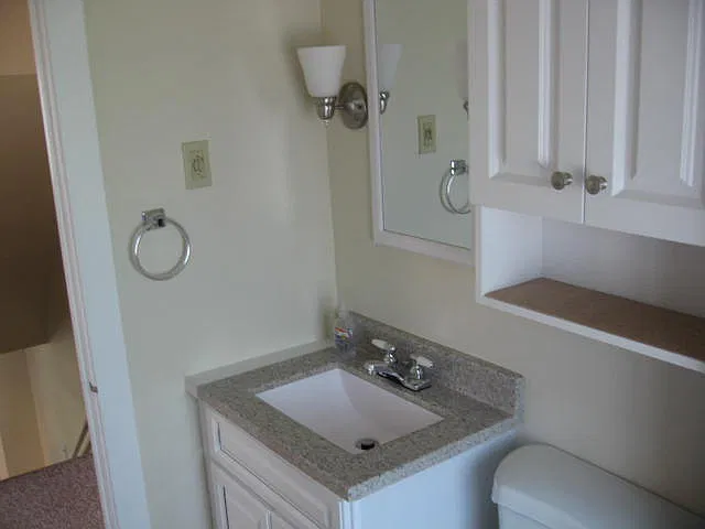 2 bed, 900 sqft, $1,250 — Photo 2