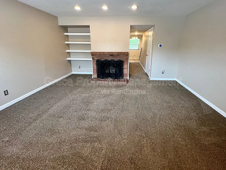 11560 Community Center Dr #77 — Photo 2