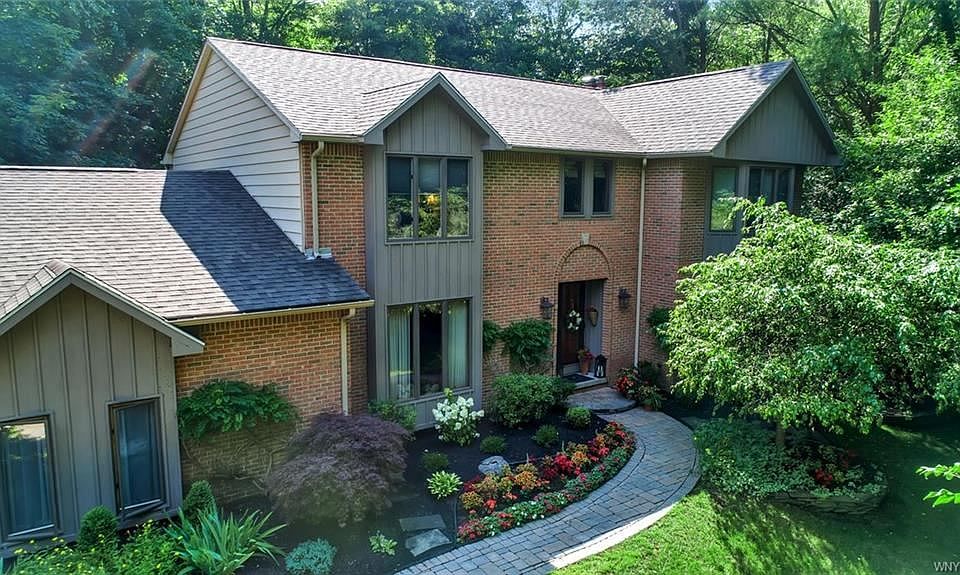 1st image of 6406 Woodberry Ct