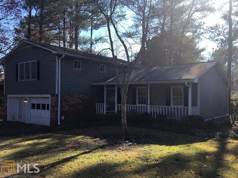 6086 Dana Dr photo 1