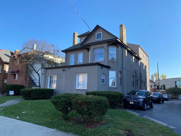 E 17th Ave 41 SCR