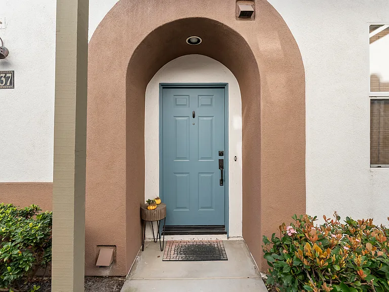 537 Sweet Pea Pl — Photo 39
