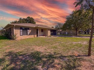 3809 Winding Way, Granbury, TX 76049