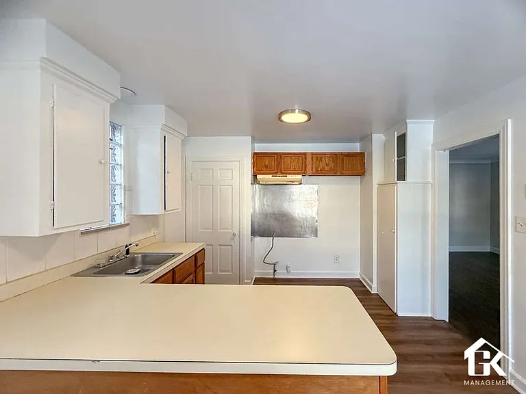 13581 Penrod St — Photo 2