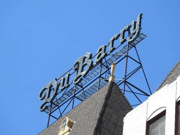 The Du Barry — Photo 13
