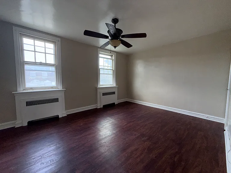 6810 Lynford St — Photo 24