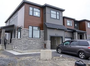 128 Lynn Coulter St, Ottawa, ON K2J 7C5