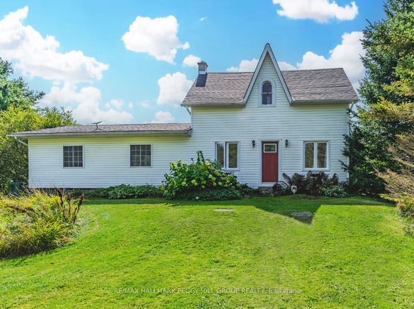 2161 Coopers Falls Rd, Severn, ON L0K 2B0