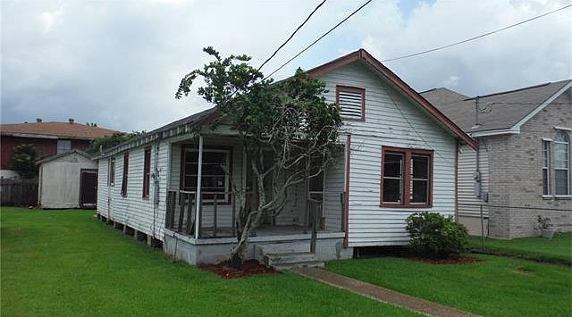 1st image of 452 Gilligan St