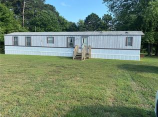 126 Vance St, Dobson, NC 27017