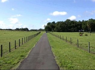 6027 Peaceful Hill Ln, Plant City, FL 33565