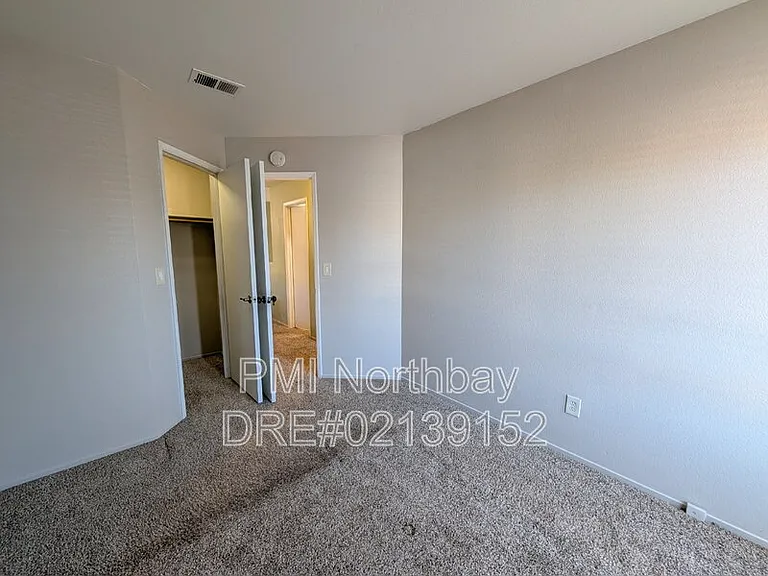 317 Ridgecrest Cir — Photo 15