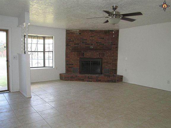 2nd image of 1203 N Steven Dr