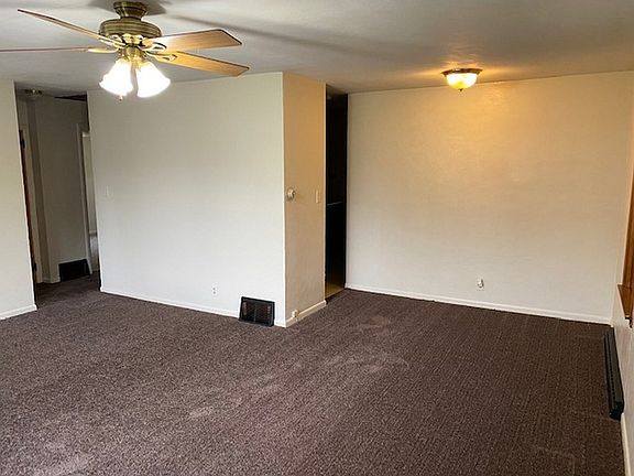 4th image of 3009 Sunnyside Ave