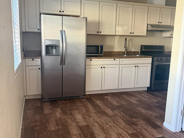 12237 Hillwood Dr #1/2 — Photo 9