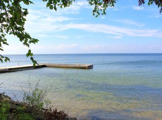 8299 White Cliff Rd, Fish Creek, WI 54212