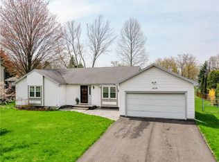 1639 Fetzner Rd, Rochester, NY 14626
