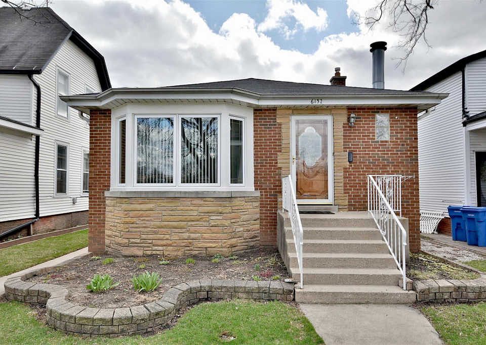 1st image of 6132 N Avondale Ave