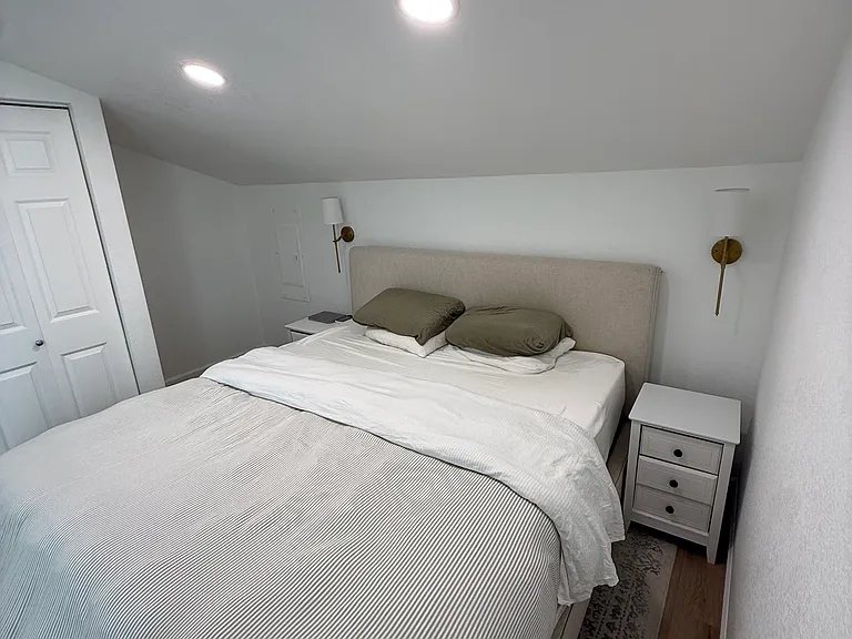 2958-68 Reynard Way #2966 — Photo 7