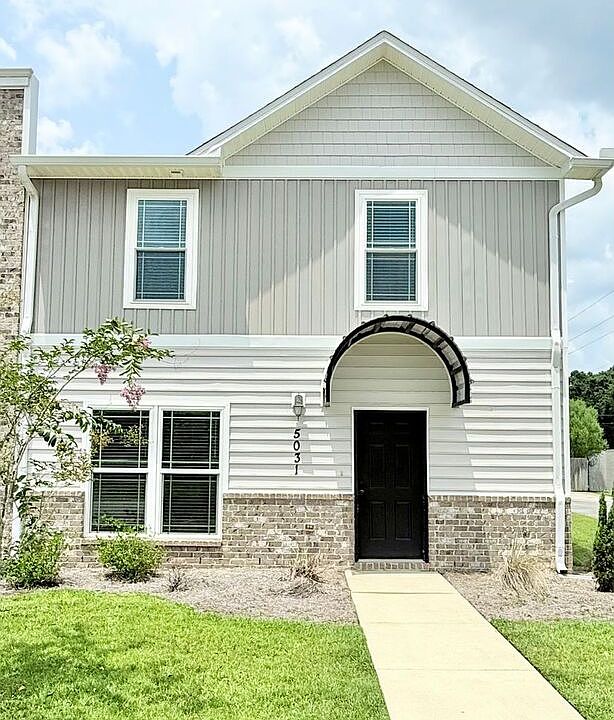 1st image of 5031 Peach Dr