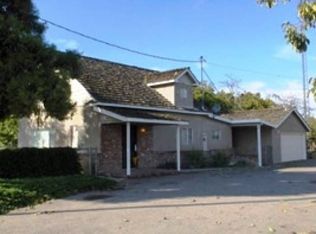 5331 E Hatch Rd, Hughson, CA 95326