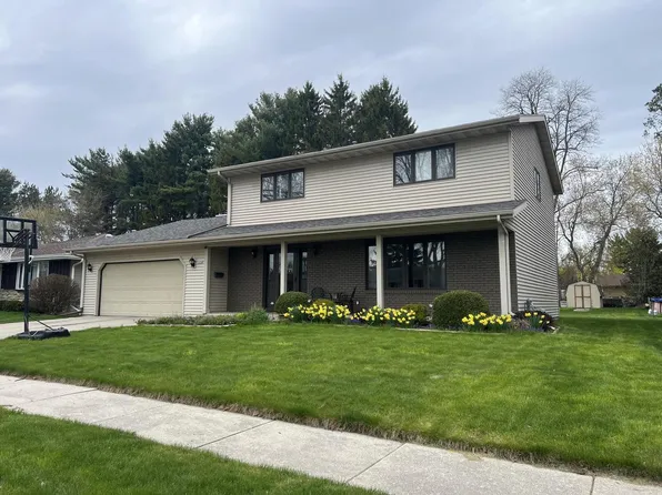 1238 Castle AVENUE, Sheboygan, WI 53081