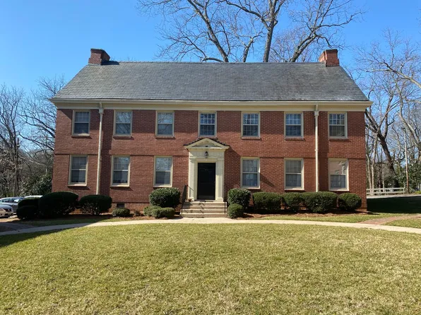 414 S. Center Street, 414 S Center St #B1, Statesville, NC 28677